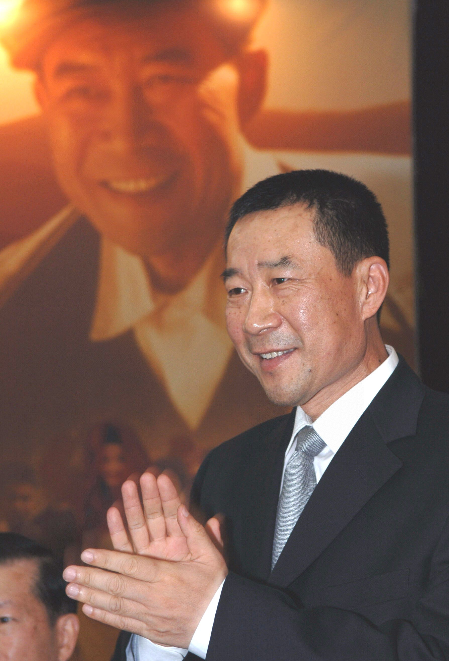 李连杰三大动作巨星,李连杰在事业上的成功