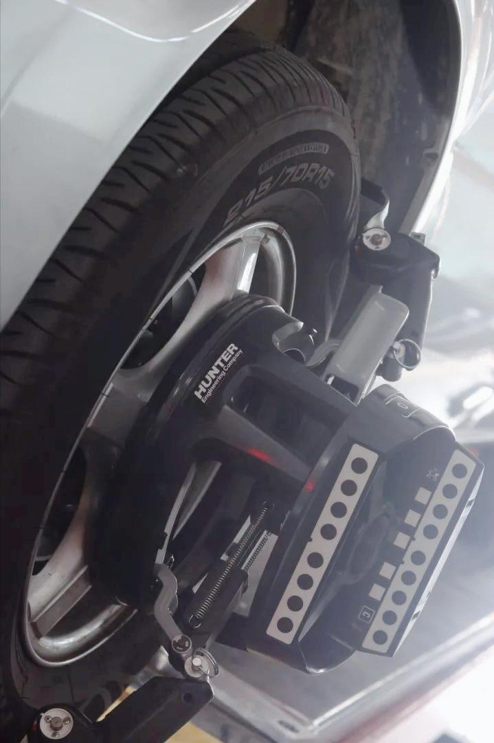 12款经典gl8车身翻新,怪兽修车老车翻新