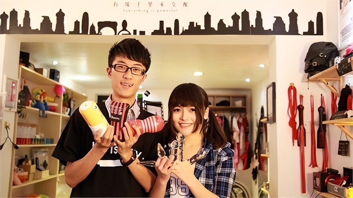 *人用成品**年销售量达千亿，女性是购买主力军