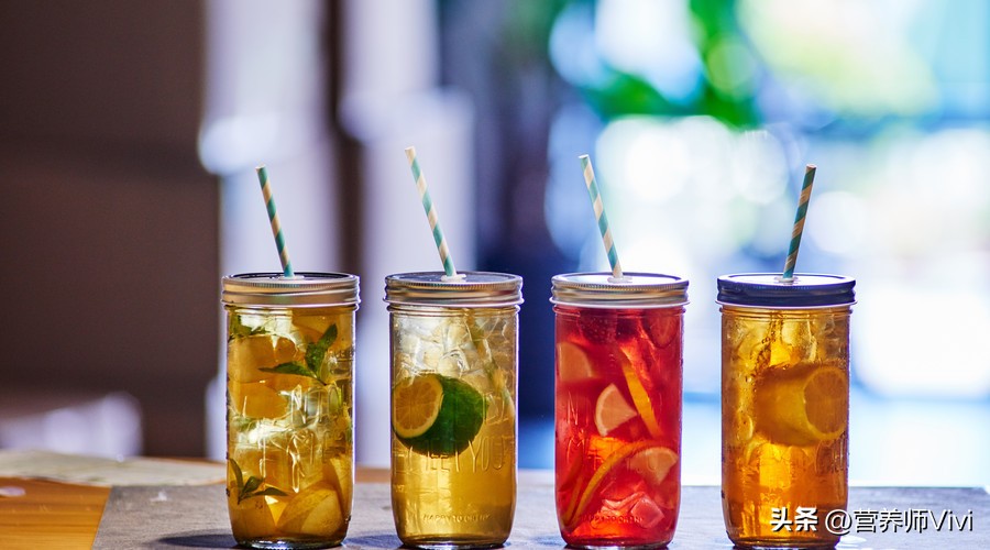 尿酸高喝茶叶茶有好处吗,尿酸高的人能喝什么牛奶