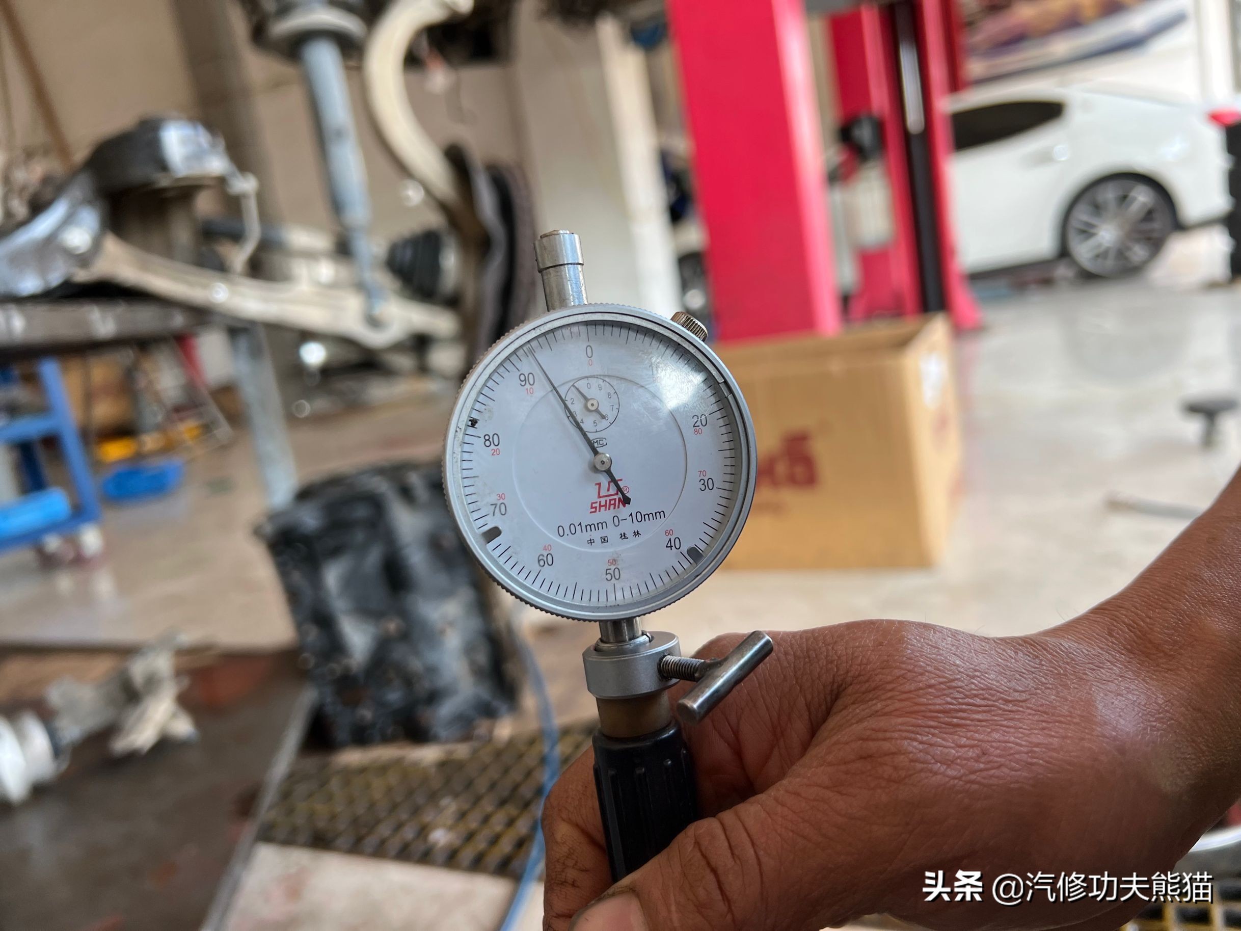 奥迪大众保时捷烧机油专修,2.0t奥迪a6烧机油吗