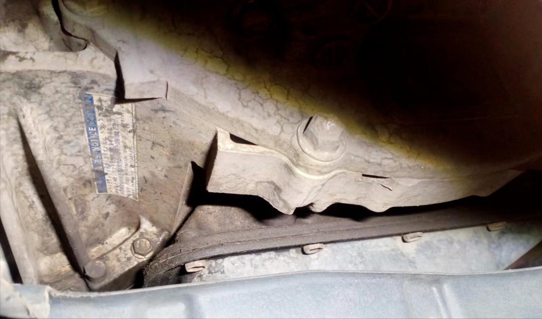 老rav4车翻新改造全过程,老款rav4比新款好太多