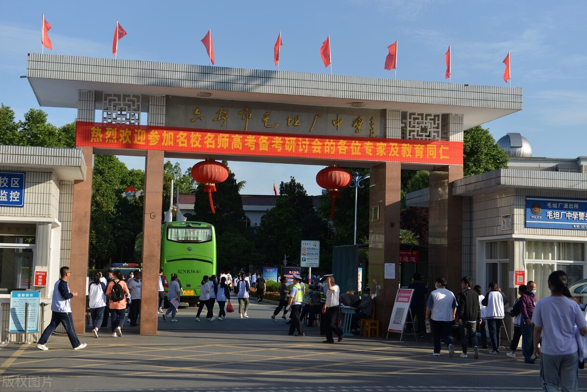 浣曞繀鑸嶈繎姹傝繙,浣曞繀鑸嶈繎姹傝繙缇庢櫙灏卞湪韬竟