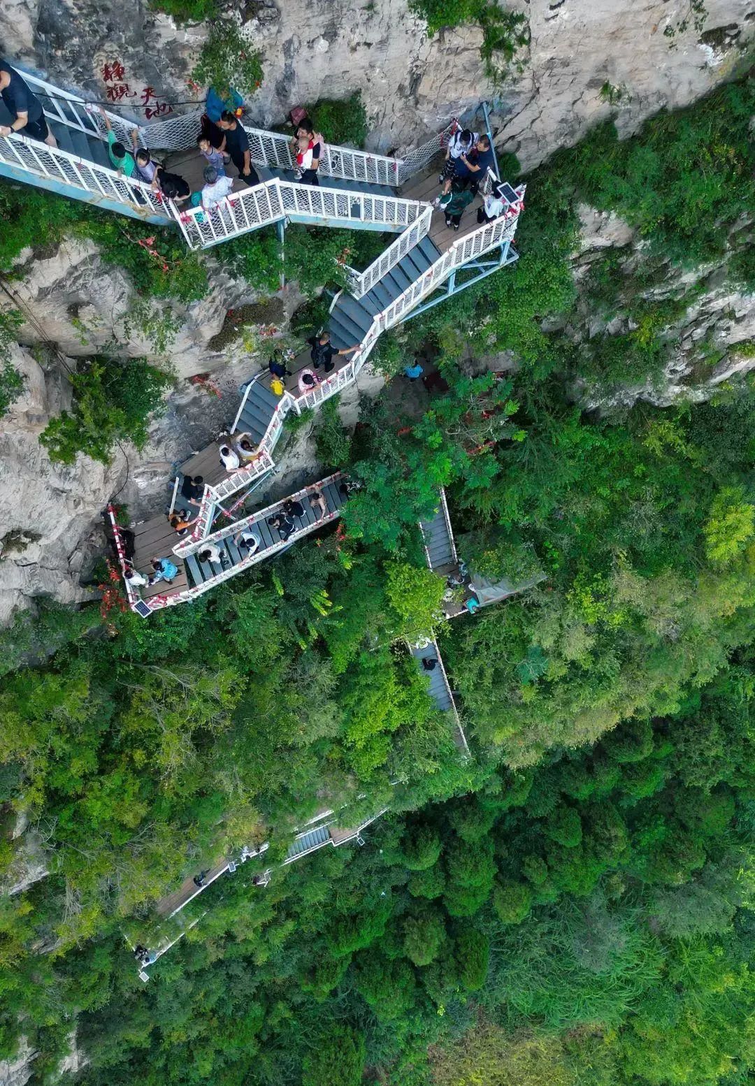 济南旅游公交专线有哪些 (济南近郊公交直达的游玩场所)