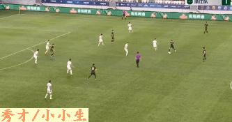 中超裁判被打得最惨的一次,中超球员因打裁判被禁赛一年