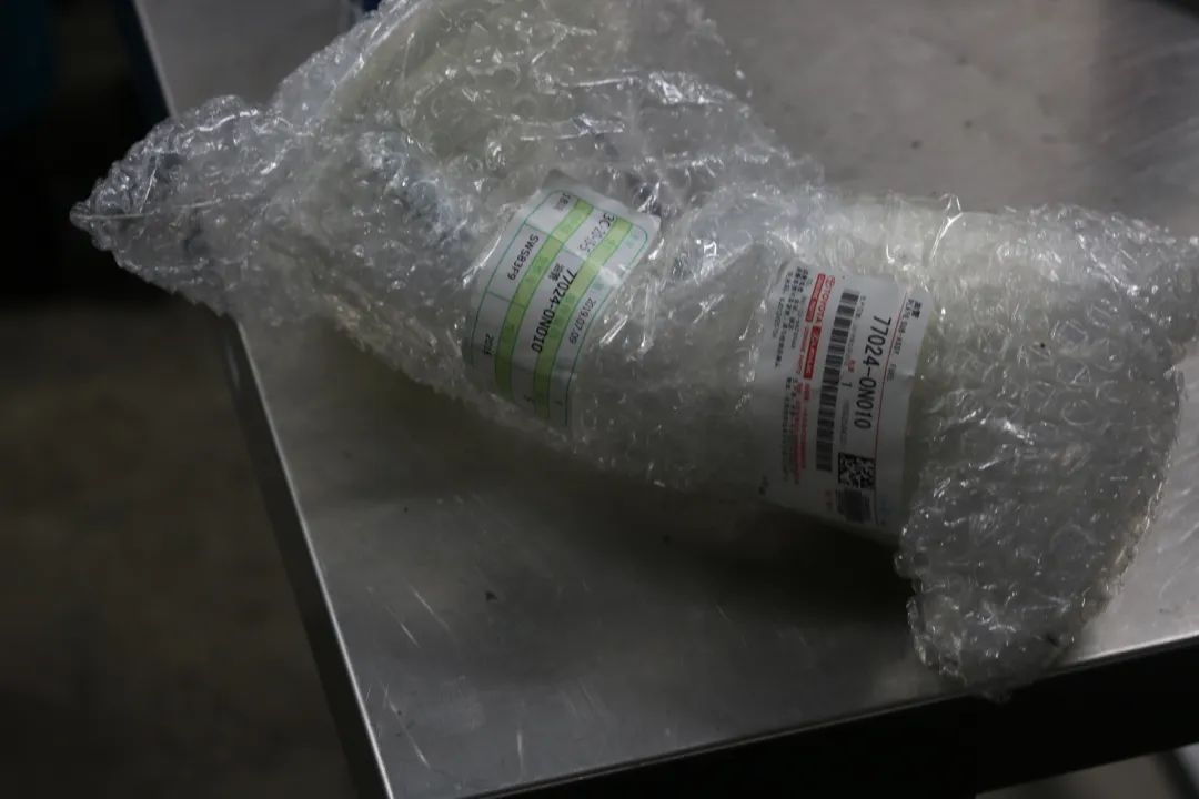 老皇冠全车翻新整备50000元,12代皇冠二手翻新要多少钱