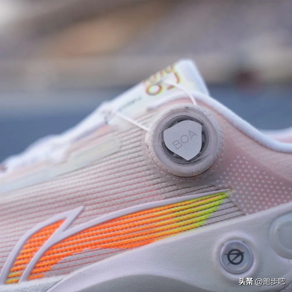 李宁烈骏7和7Pro配置,李宁烈骏7和烈骏7pro哪个好