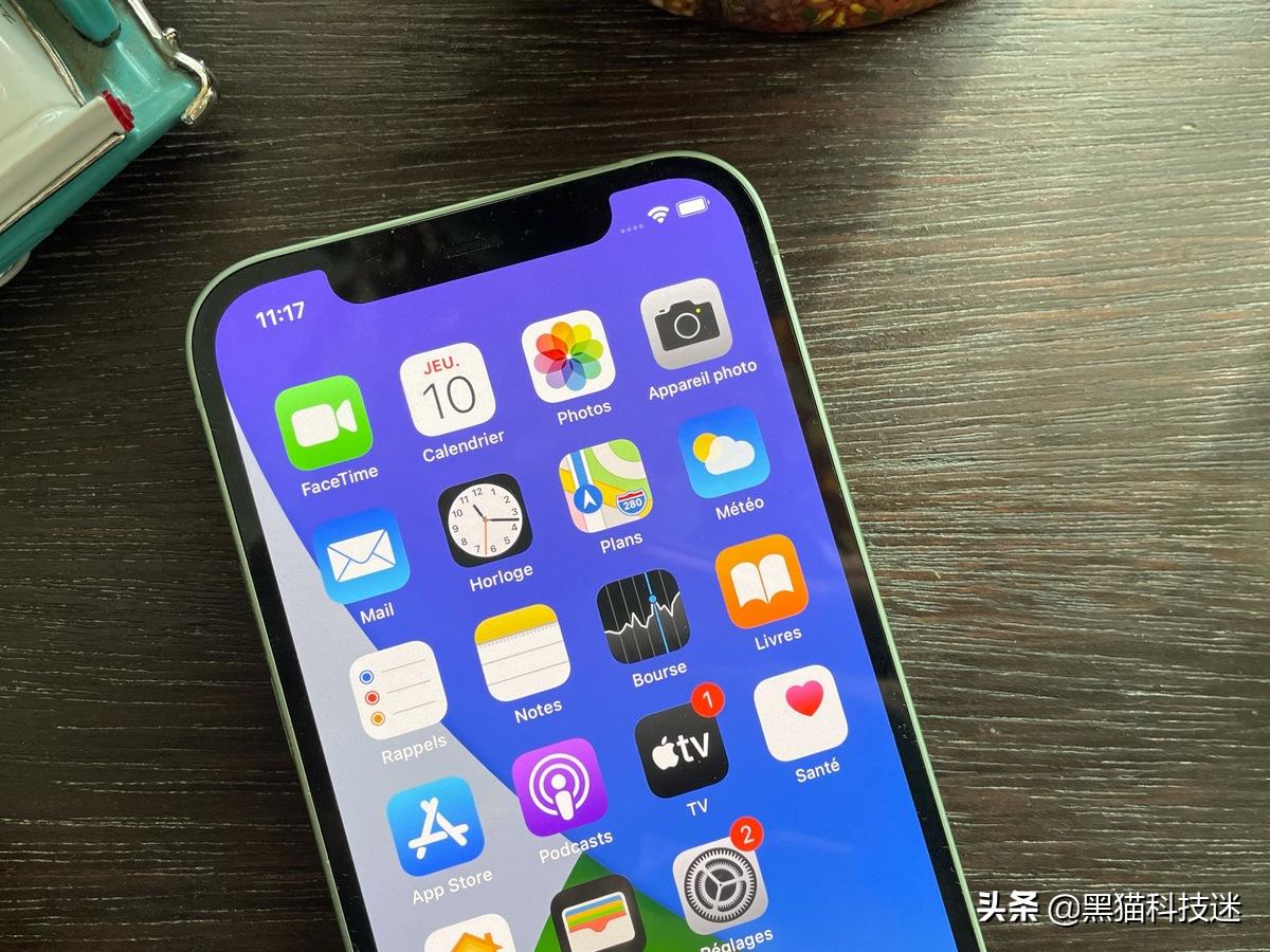 苹果se3出来12降价吗,iphonese3对12价格有影响吗