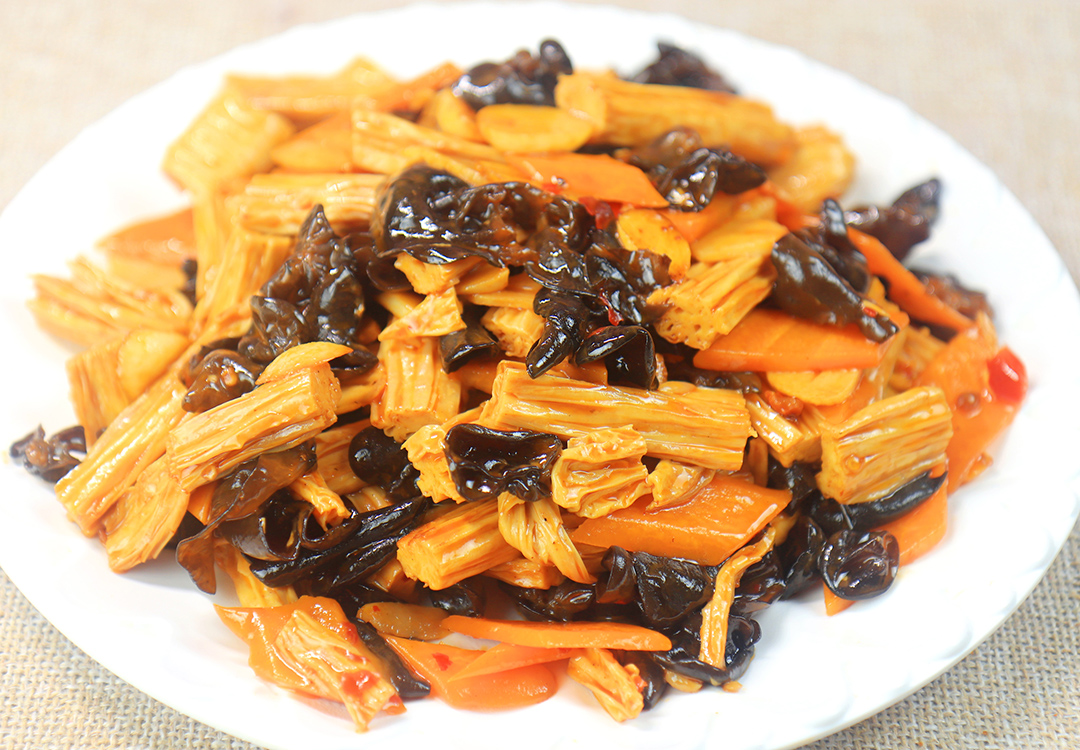 中老年人常吃五种食物补钙最好,中老年人喝牛奶还是奶粉补钙好