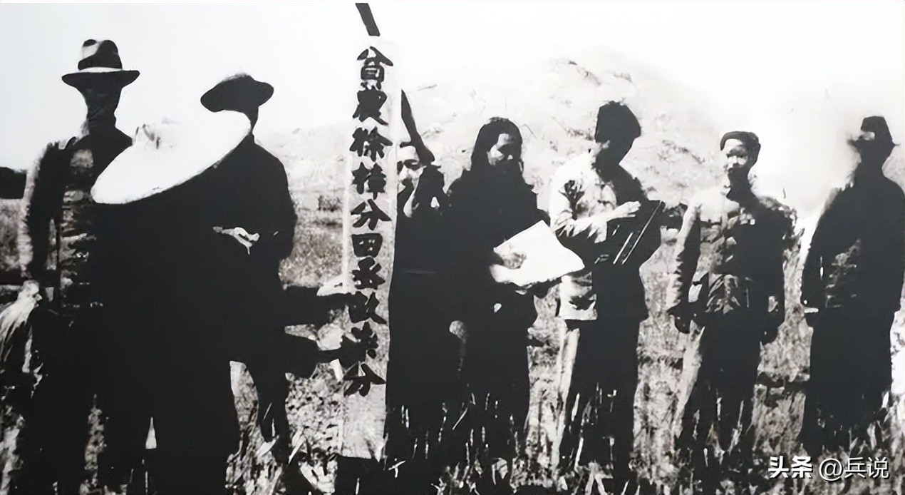 解放军迅速排兵布阵 (解放军剿匪的三个方法)