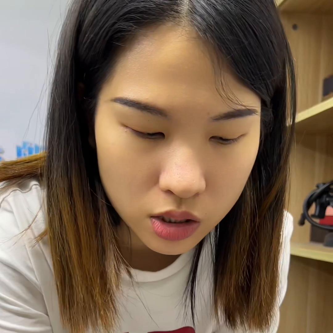 疯狂翡翠手镯,疯狂买翡翠手镯