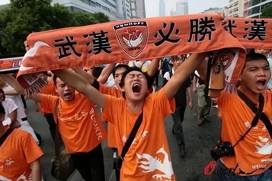 李铁武汉卓尔最新消息,李铁武汉卓尔排名