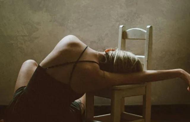 “五万一次，刺穿*体下**”：比*交性**易更恐怖的，是无*交性**易