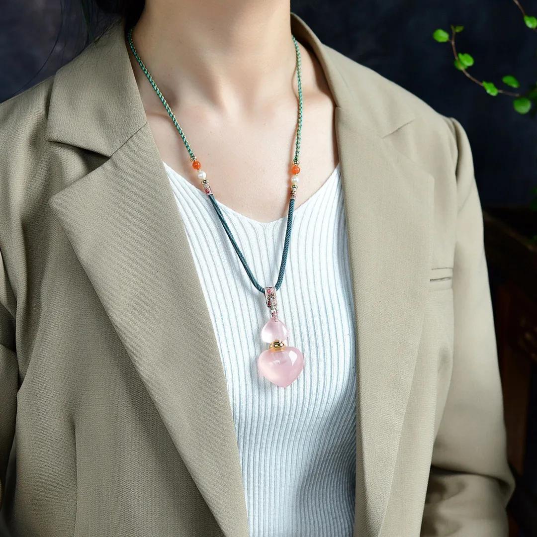 天然粉水晶原料,天然粉水晶晶族