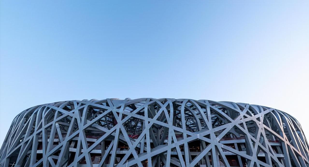 北京鸟巢大约可以容下多少人,北京鸟巢入口一共多少个