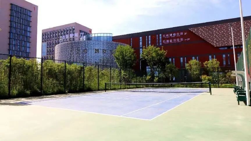 您身边的释放压力的休闲运动场所,家门口的专业运动场地