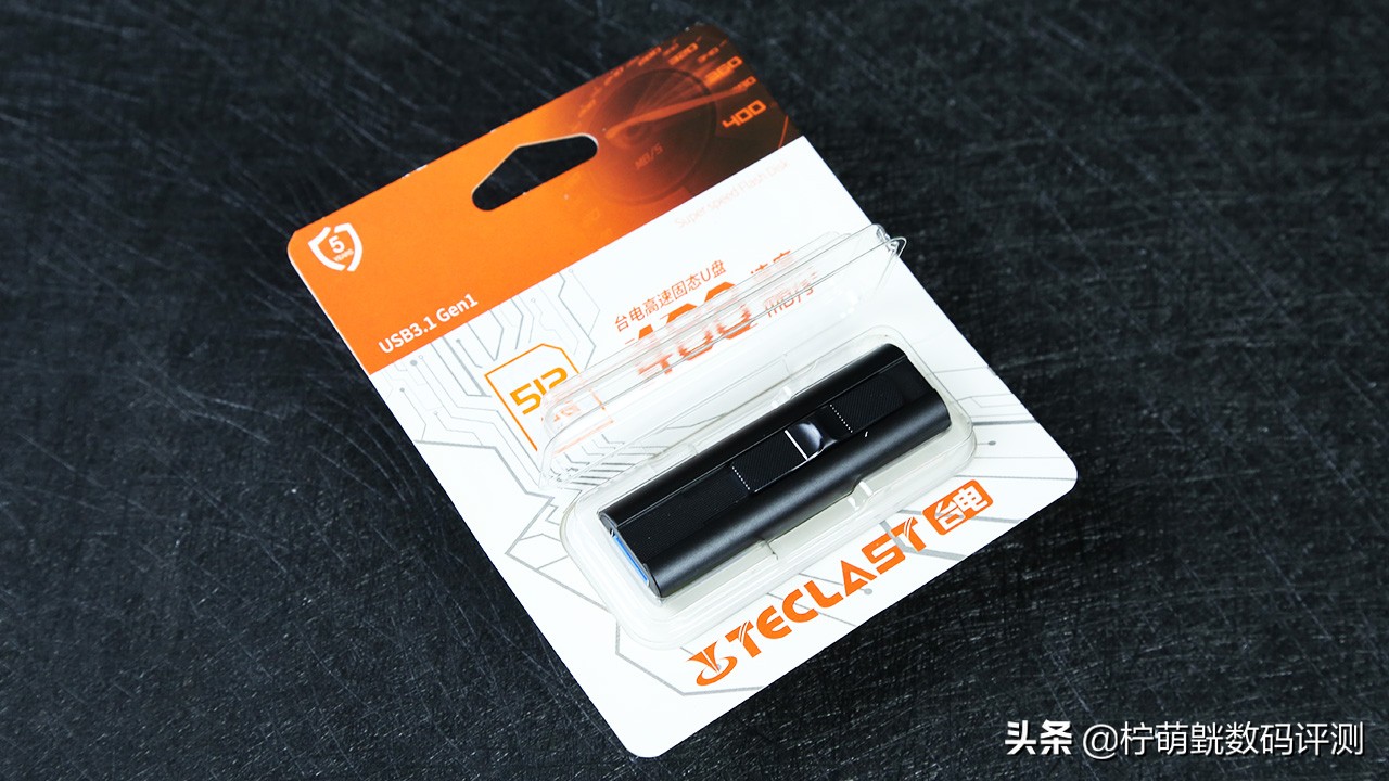 固态u盘和普通u盘测试对比,固态u盘和普通u盘哪个更好