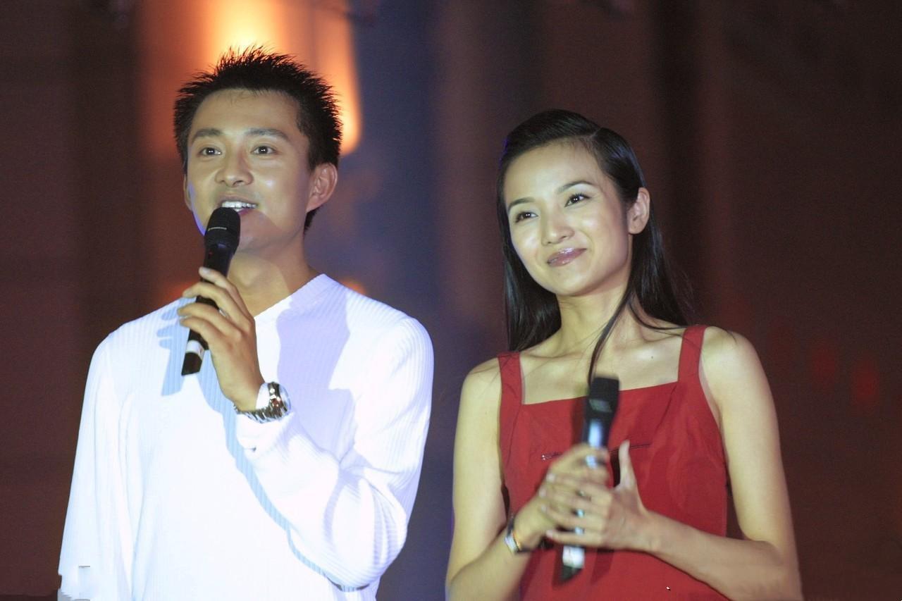 主持人管彤成名史,央视女主持人管彤年龄