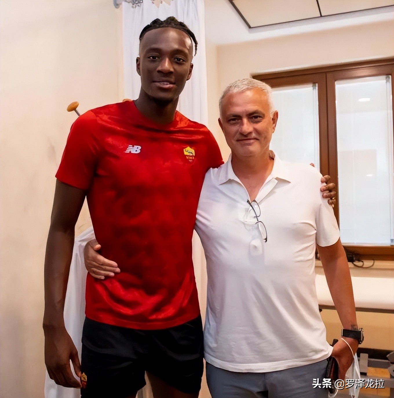 穆里尼奥带领波尔图夺欧联,穆里尼奥新赛季欧联杯罗马