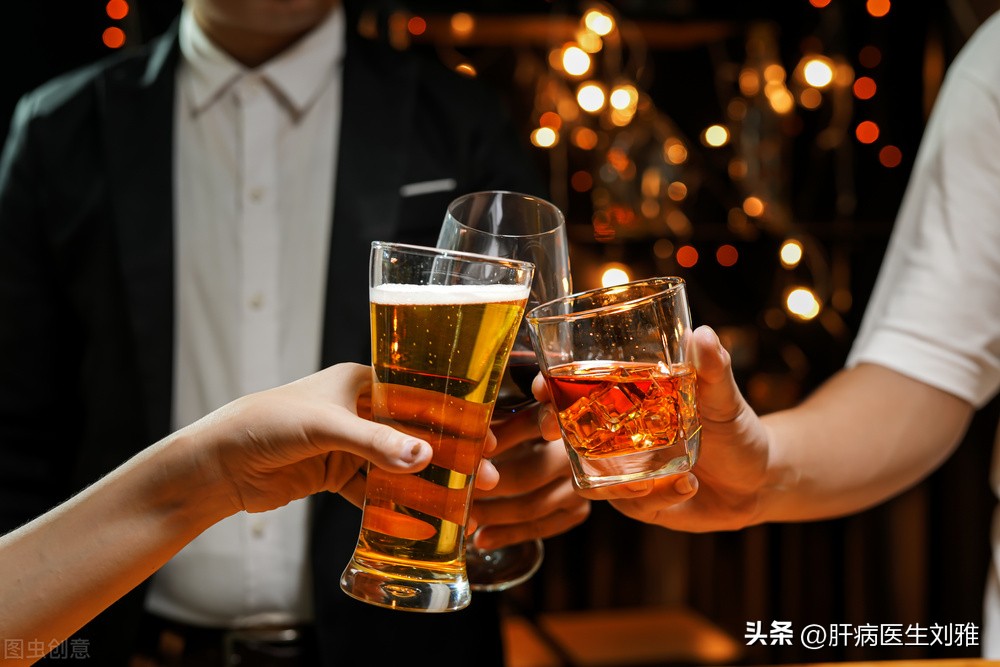 酒精性肝损伤多久会发展成肝癌,酒精性肝炎多久才会变肝硬化