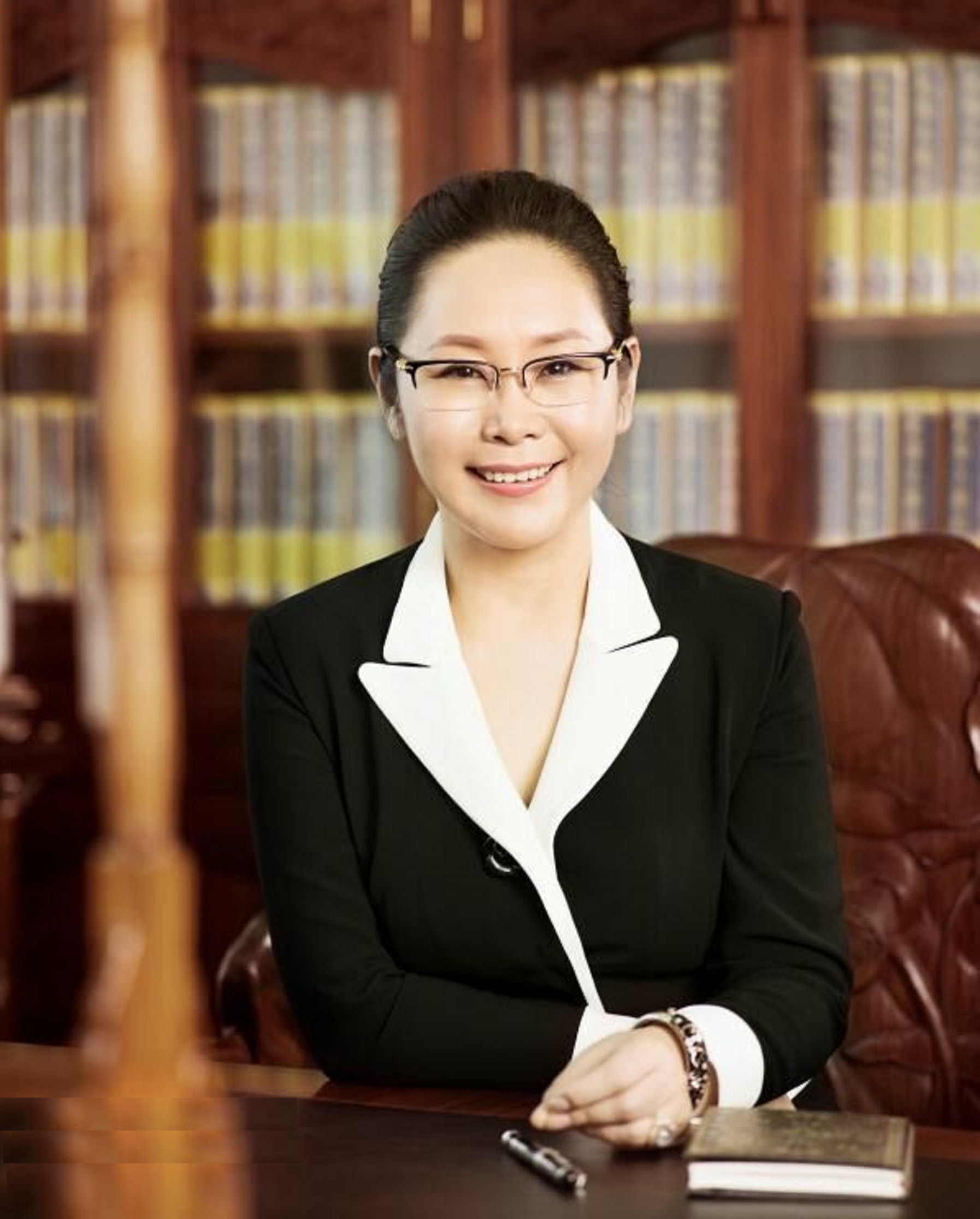 四十岁白手起家前十富豪榜,十大富豪白手起家