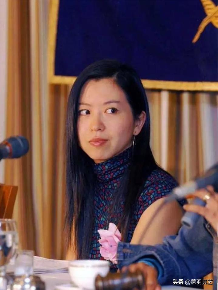 美女作家卫慧现状,卫慧女作家