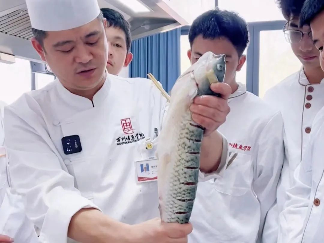 万州烤鱼教学视频全集,万州烤鱼第3期