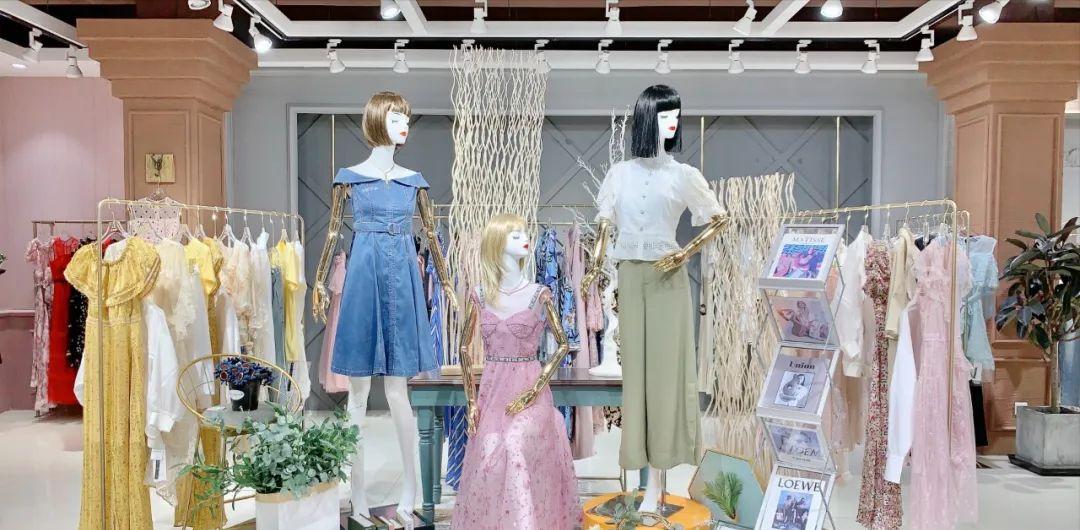 伊华欧秀连衣裙特价,伊华欧秀2019女夏季连衣裙