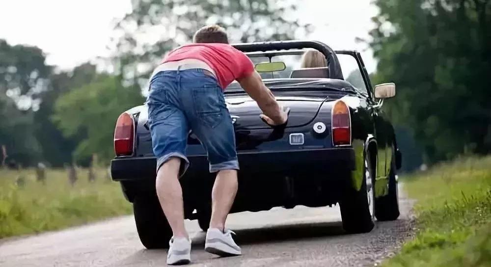 小车电瓶没电了怎么应急启动,斯柯达明锐电瓶没电应急启动