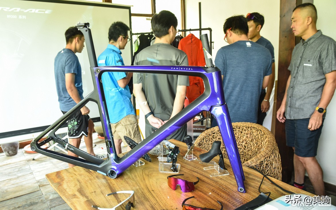 迪卡侬最新款公路车,不止于尔迪卡侬公路车新品发布会