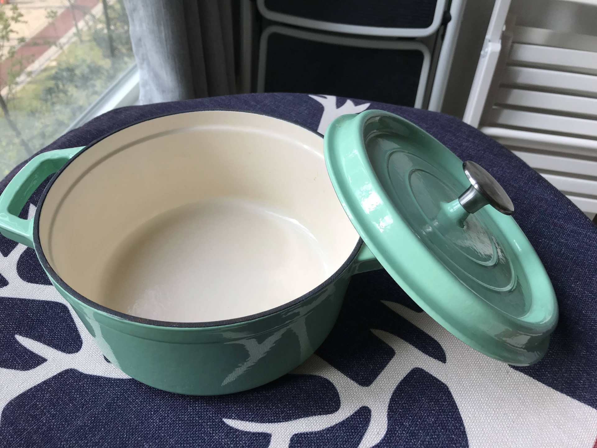 如何挑选一款好的珐琅锅,如何挑选一款性价比高的珐琅锅