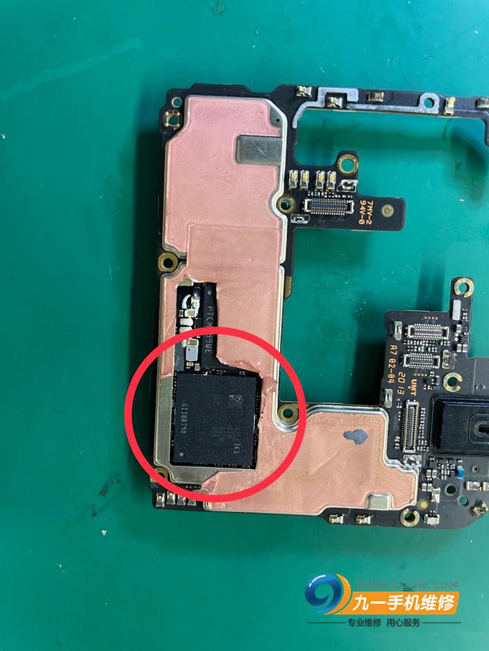 红米k30pro开机重启不读卡,红米k30pro呼吸灯亮不开机