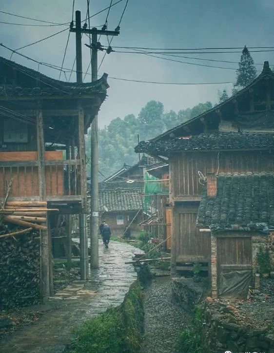 贵州榕江有职业足球运动员,贵州榕江为什么这么多踢足球的