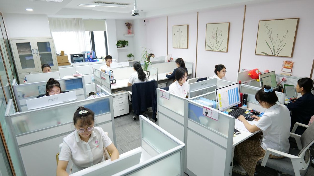 开一家月嫂中心怎么样,开月嫂家政公司挣钱吗