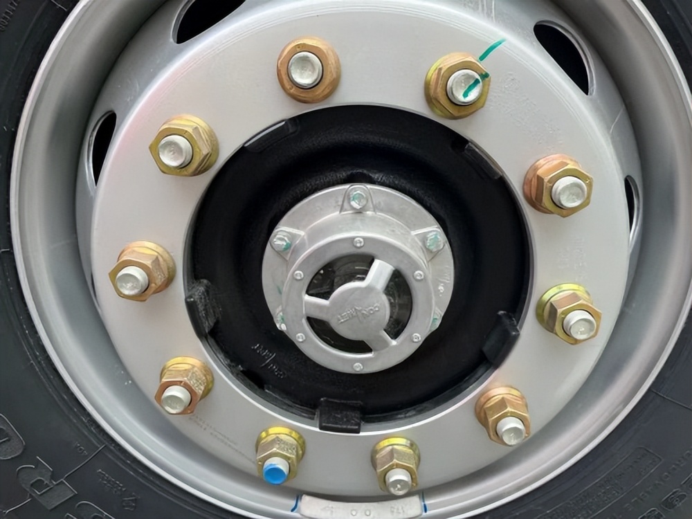 润物细无声：轮端油润滑倡导者康迈改变重卡行业