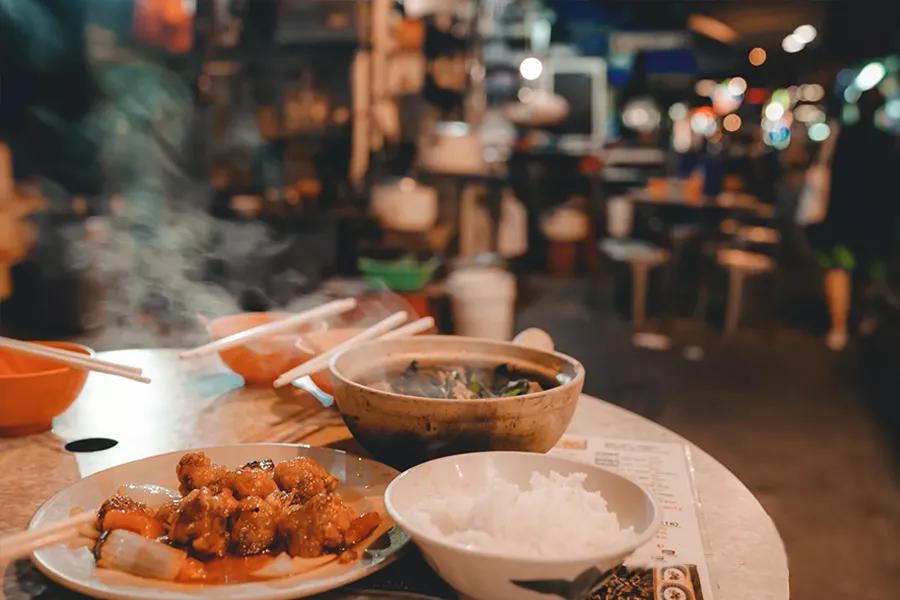 到底哪个才是真的的英文,哪些明星是真正香港本地人