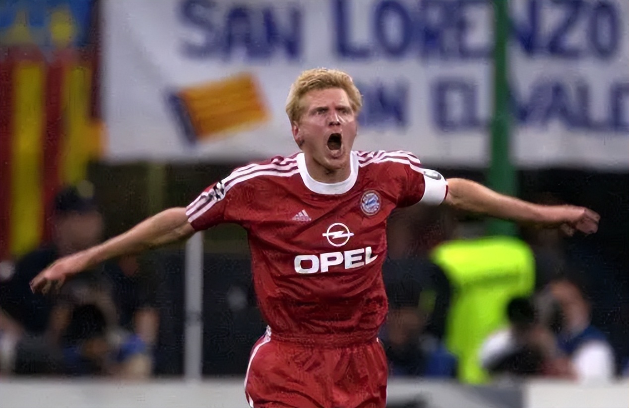 2大火爆脾气名宿唇枪舌剑；穆勒是否打替补，能不能征召胡梅尔斯