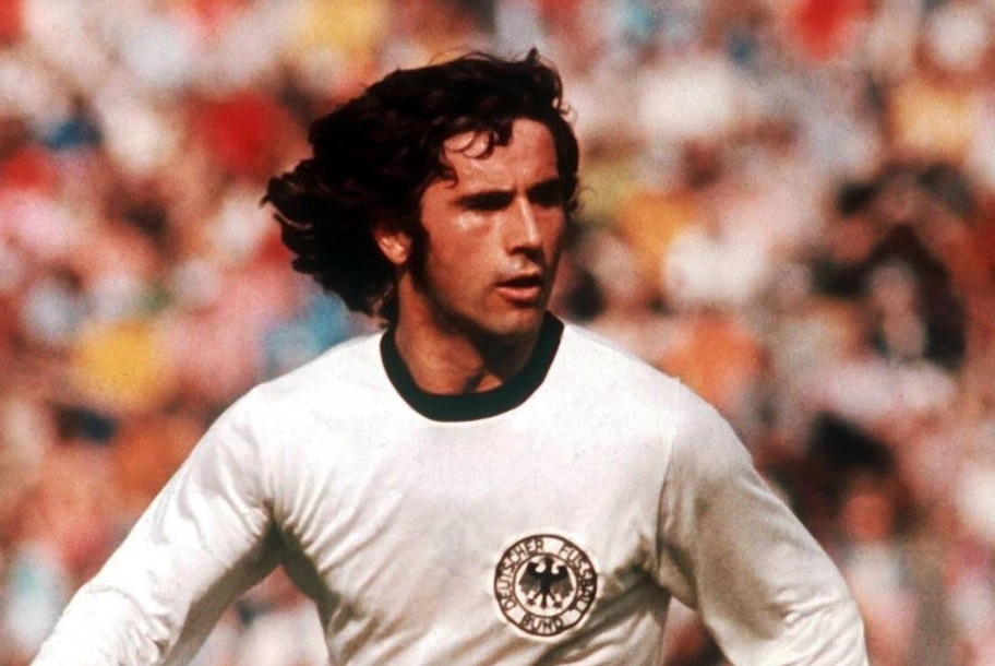 欧洲足坛十大冠军战绩强势排名,欧洲足坛身价前十球员