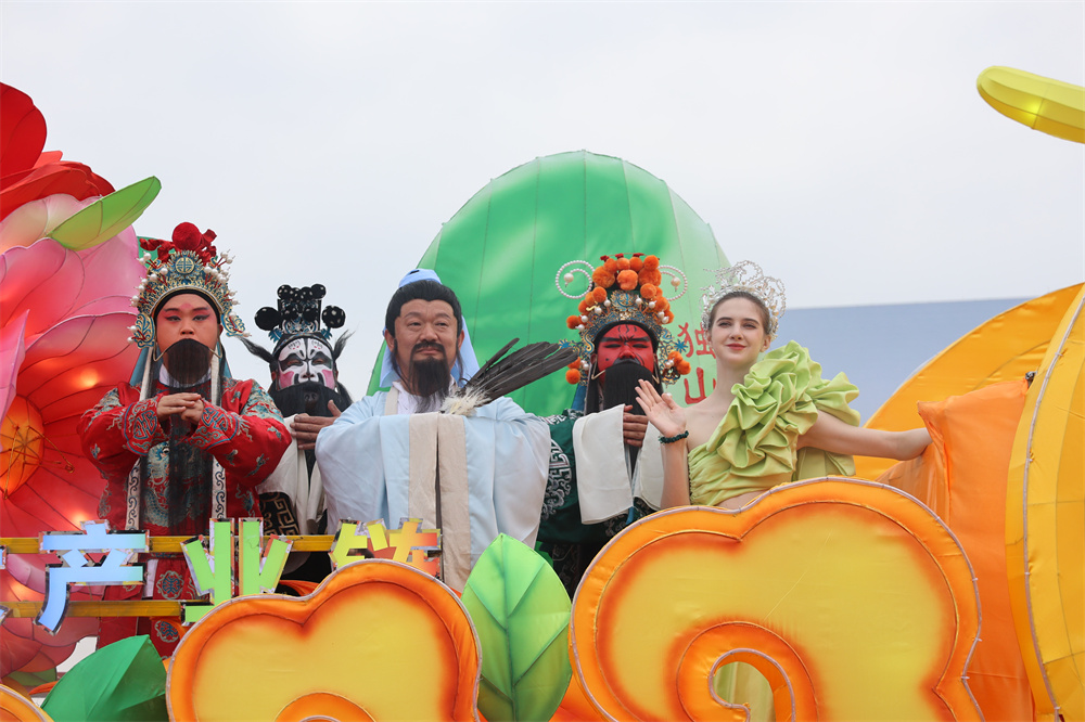 绿色中国行走进大美南阳直播,绿色中国行走进明月山乌兰图雅