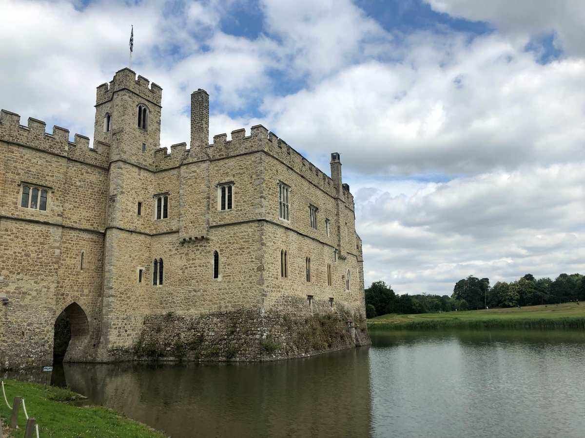 利兹大学摄影预科专业申请,英国利兹大学教育硕士申请条件