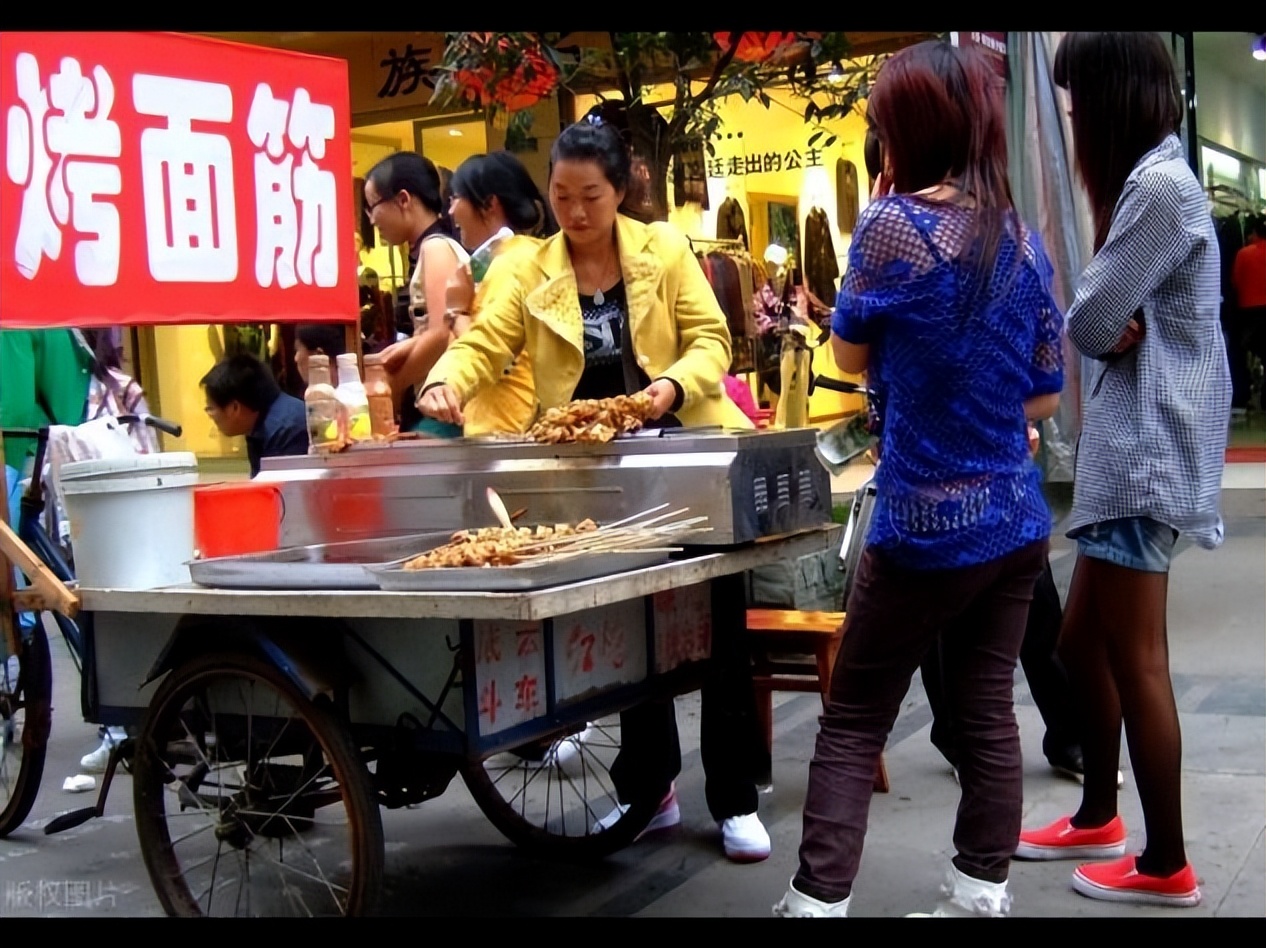 浙江第一富婆宾利姐现状,浙江富婆宾利姐年轻时