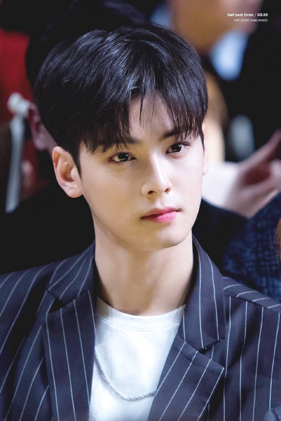 素颜比化妆更好看的车银优