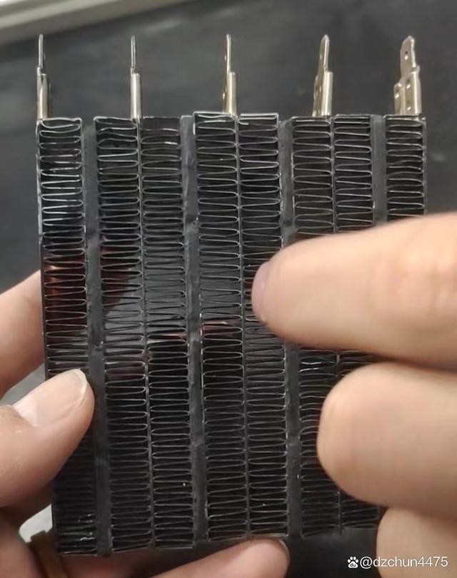 石墨烯耐高温隔热保温涂料,石墨烯散热防腐涂料性能指标简介