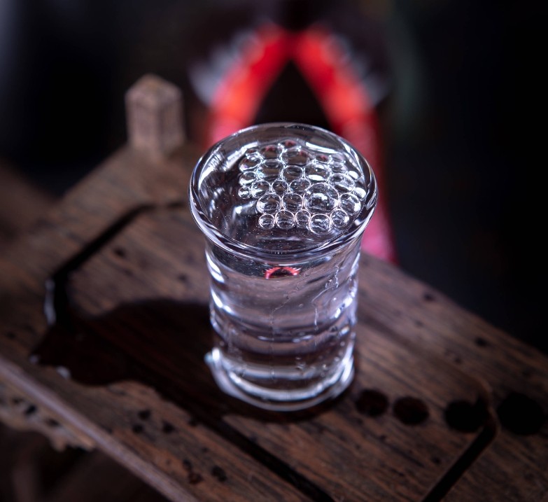 茅台专营店那么多为啥一瓶难求,为什么茅台一整箱更贵