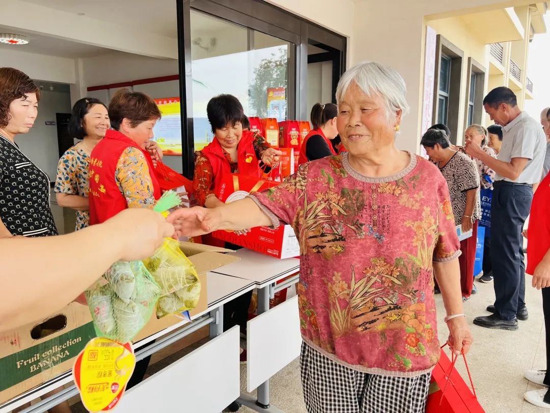 长葛哪村？月月发东西，还不重样！