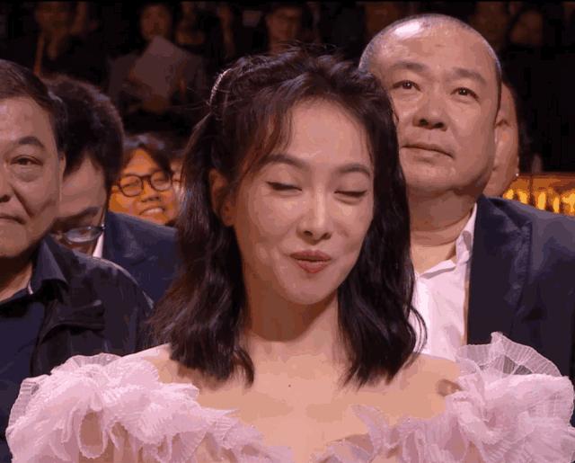 8位中韩女神的“颜值克星”！法令纹在脸上“修渠”，个个显老