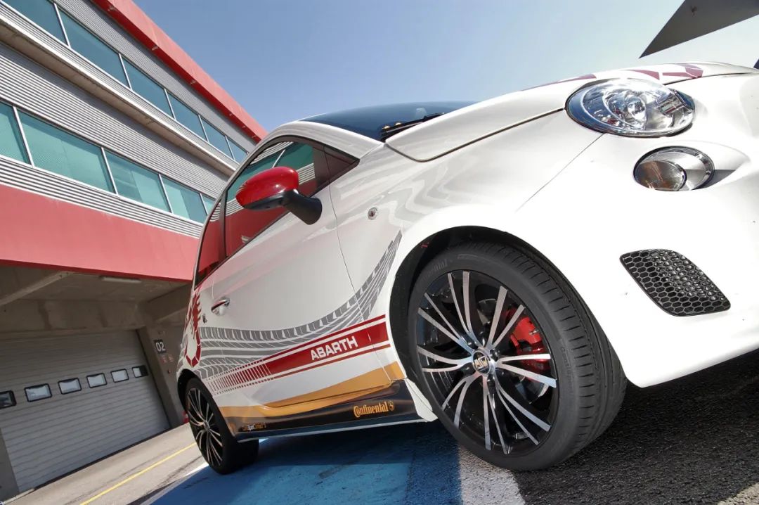 第七代伊兰特轮胎品牌及型号,第七代伊兰特锦湖轮胎怎么样