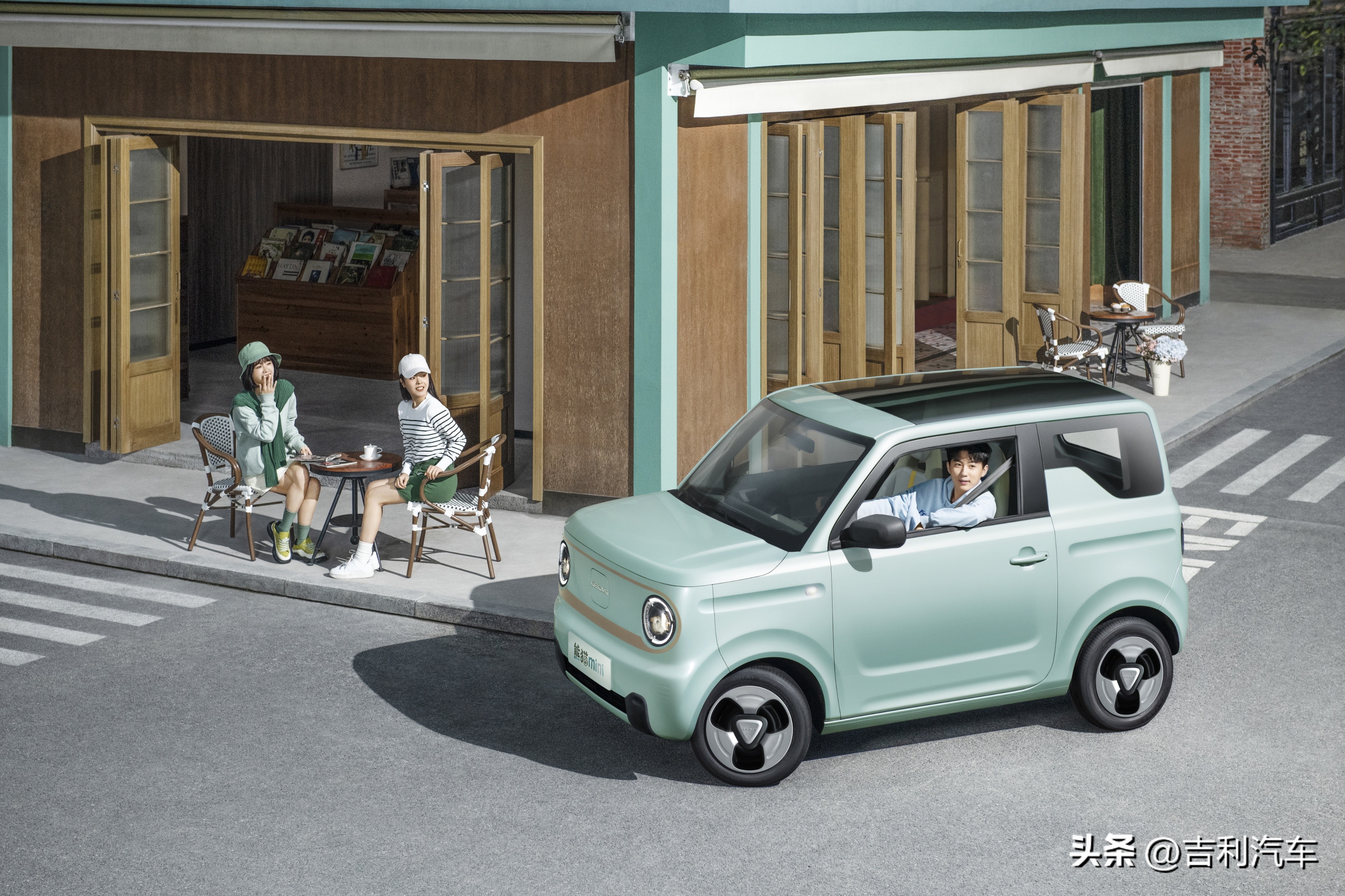吉利熊猫mini敞篷版价格,吉利熊猫mini是前驱还是后驱