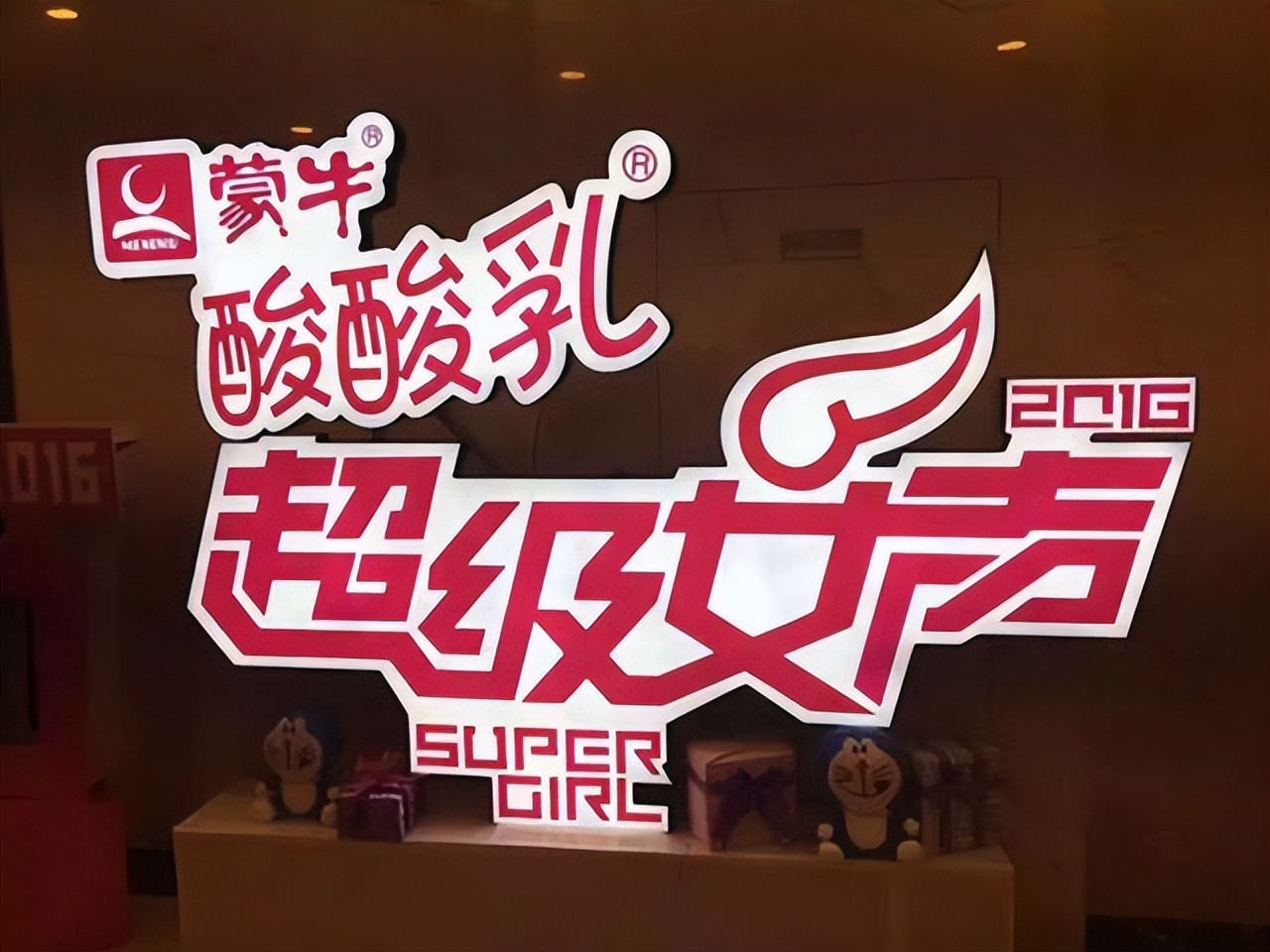 为什么年轻人不愿意买奢侈品,年轻人为什么不买绝味了