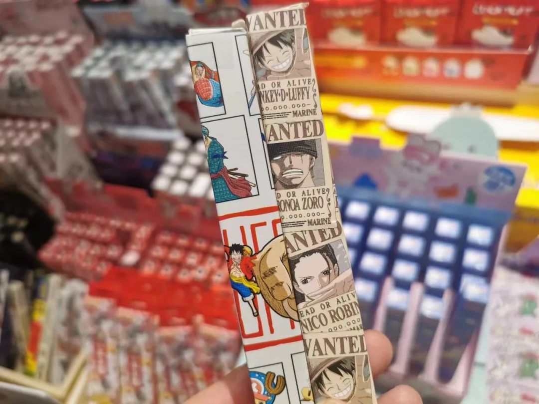 小学生买盲盒,学生买盲盒上瘾